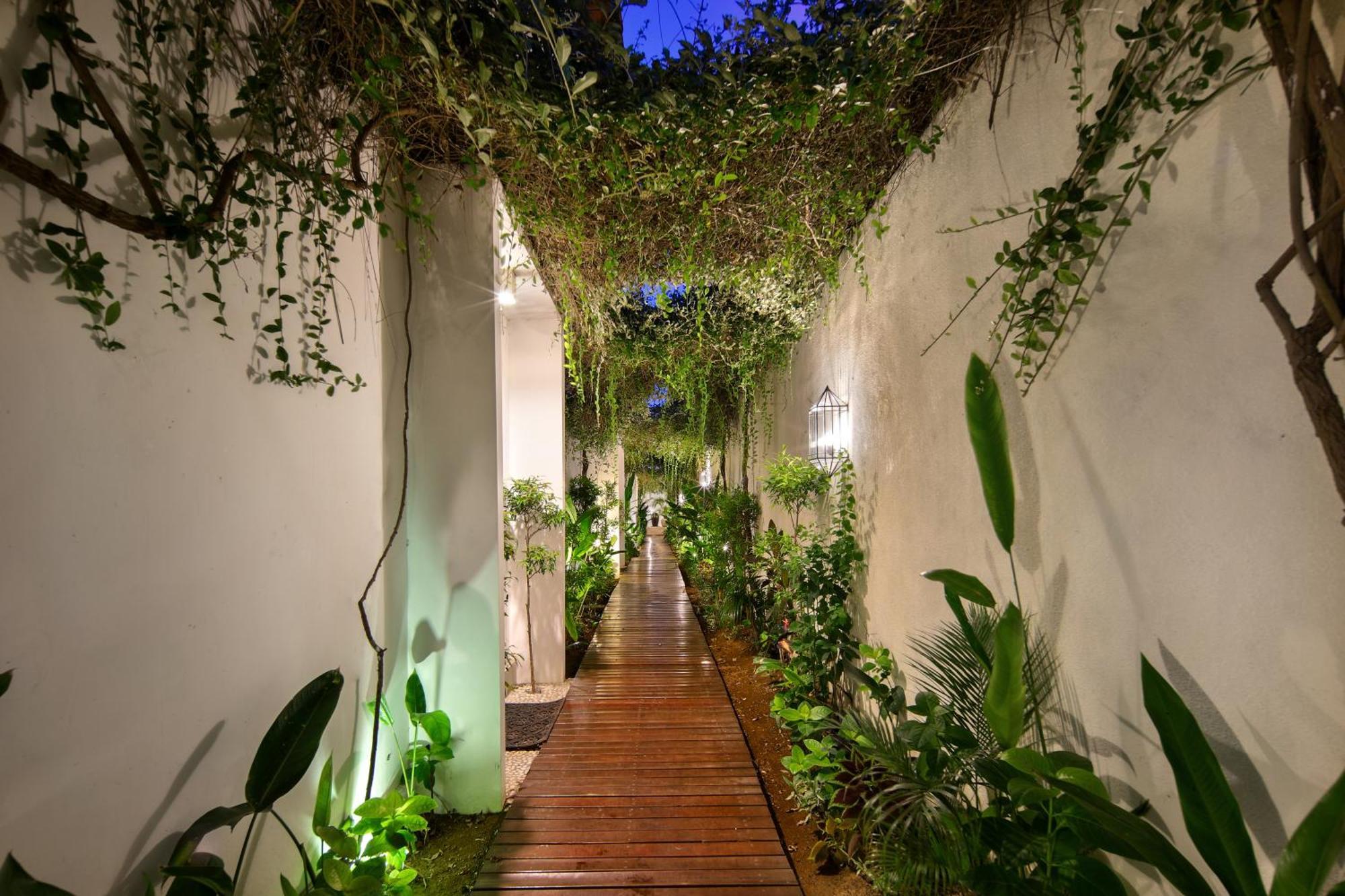 The Luxury Collection, Monaco Blu Seminyak