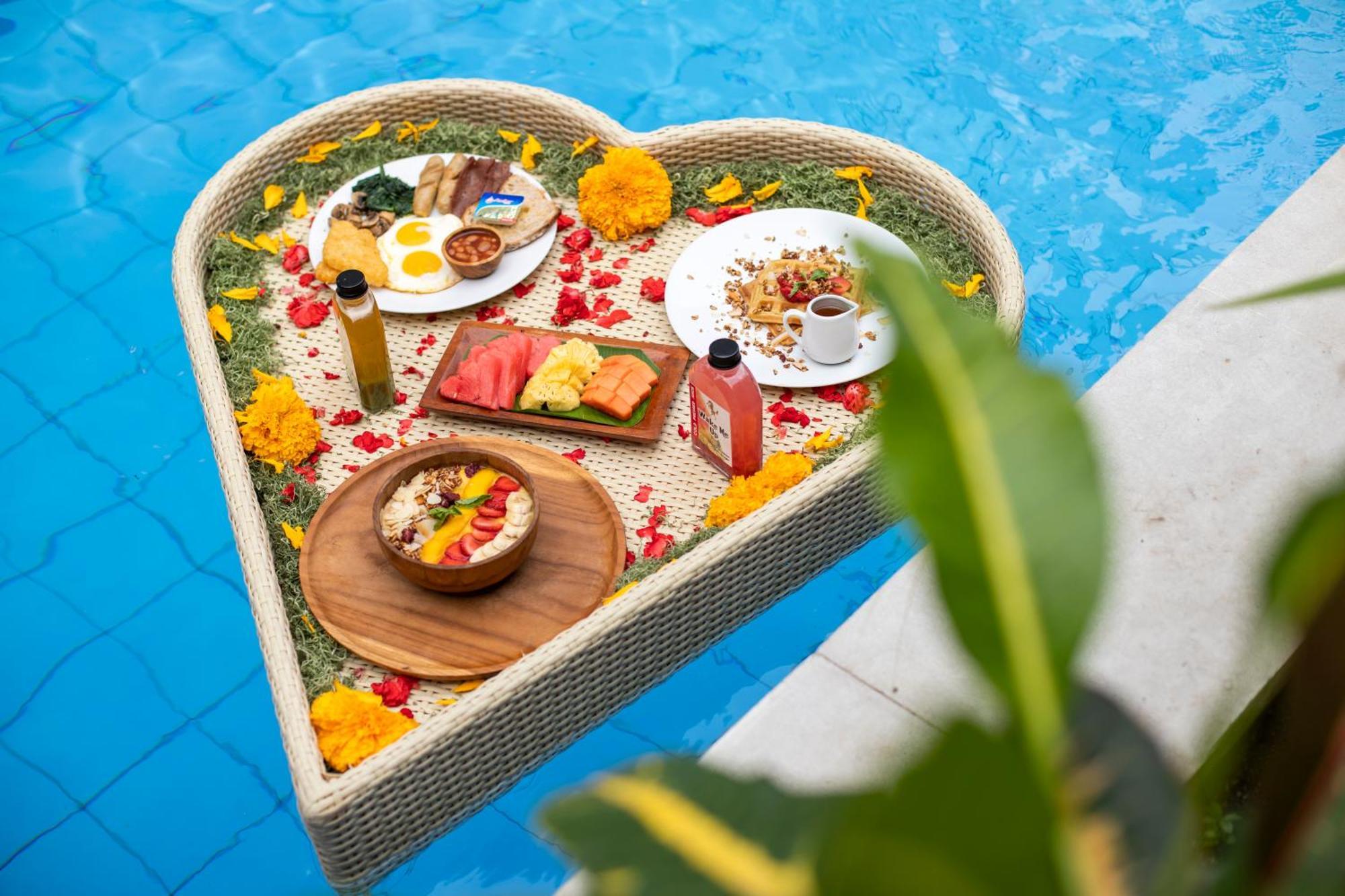 Villa The Luxury Collection, Monaco Blu Seminyak